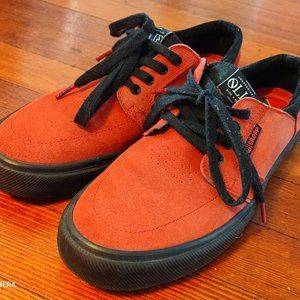 Red Cropp sneakers Great condition